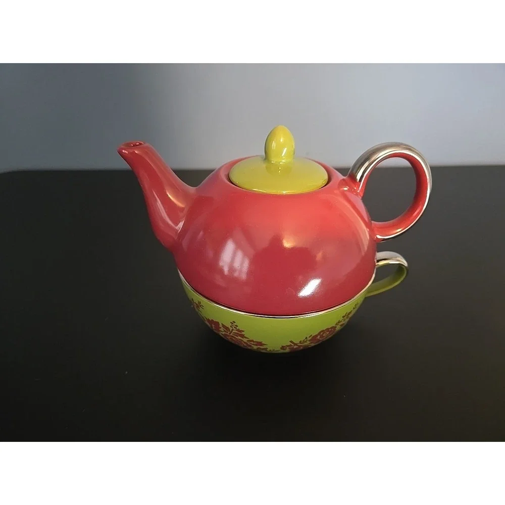 Teapot For One with‎ Tea Cup and Saucer Red Green Flowers
